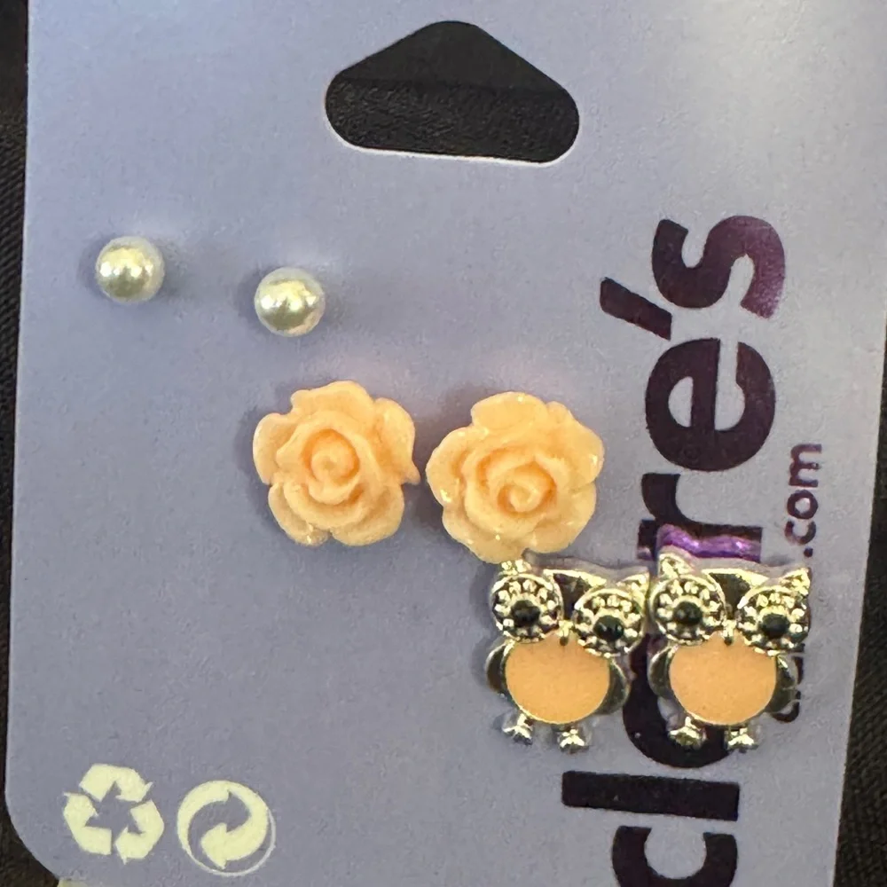 Claire's Silver and Peach Owl Rose Stud Set Sensitive Ears